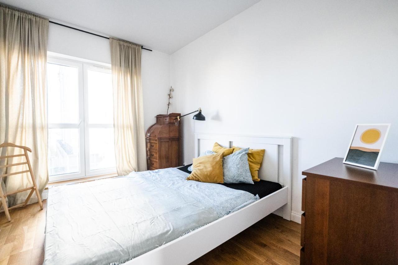 Krucza Apartment ~ Self Check-In 24H ~ Parking And Lift Wroclaw Bagian luar foto